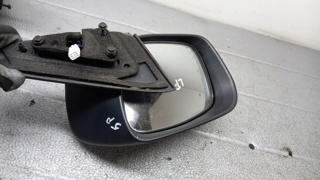 фото №5, Зеркало левая mazda 5 06r van