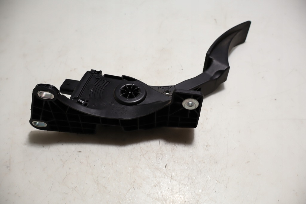 фото №3, Педаль газа jeep grand cherokee iv wk2 3.0crd