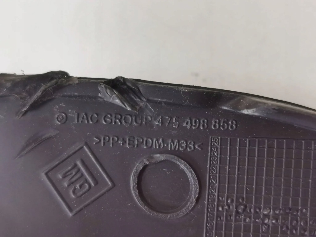 Решётка бампера передний opel mokka x левая 575. с Разборки