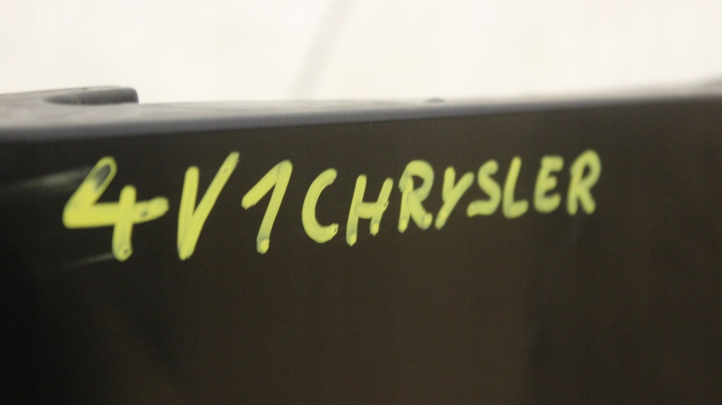 фото №14, Бампер задняя pdc chrysler 300c 300 i kombi 04r- axr