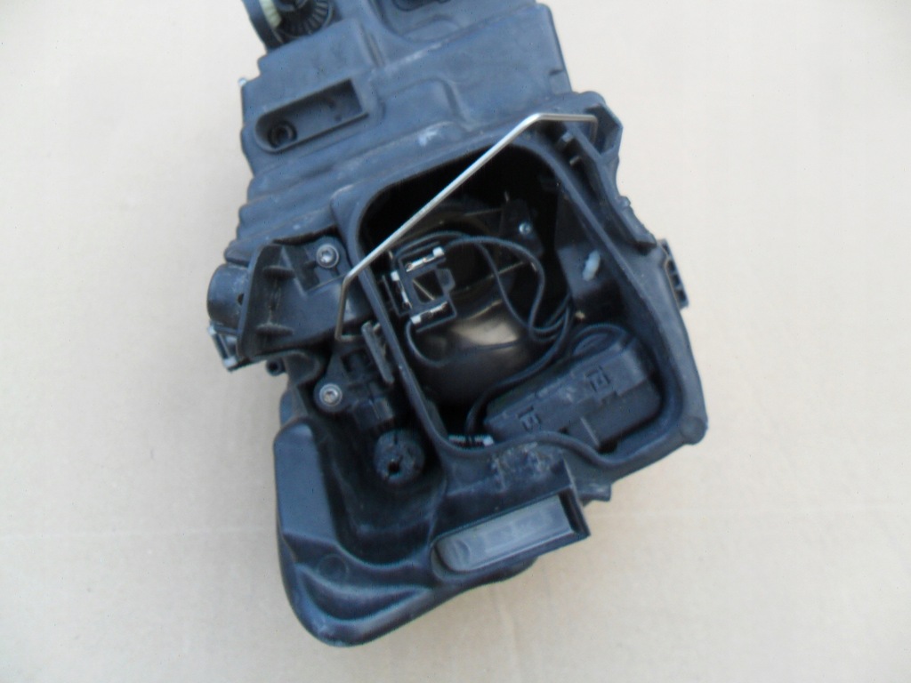 фото №16, Vw polo 2011 лампа ліва перед 6r1941015e