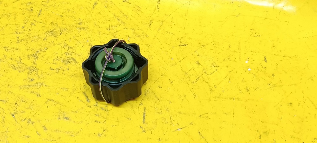 фото №7, Кришка рідина охолоджуючої citroen c2 03-05r