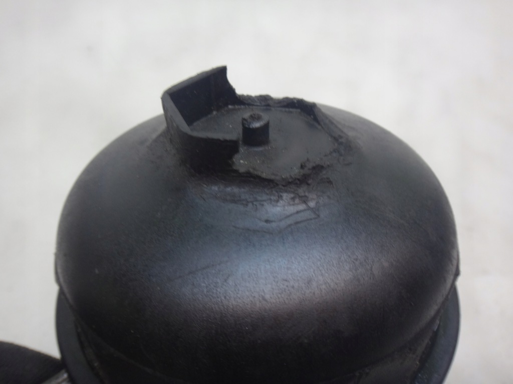 Основа фільтра оливи bmw e39 525 e38 725 tds m51 Зі Шроту