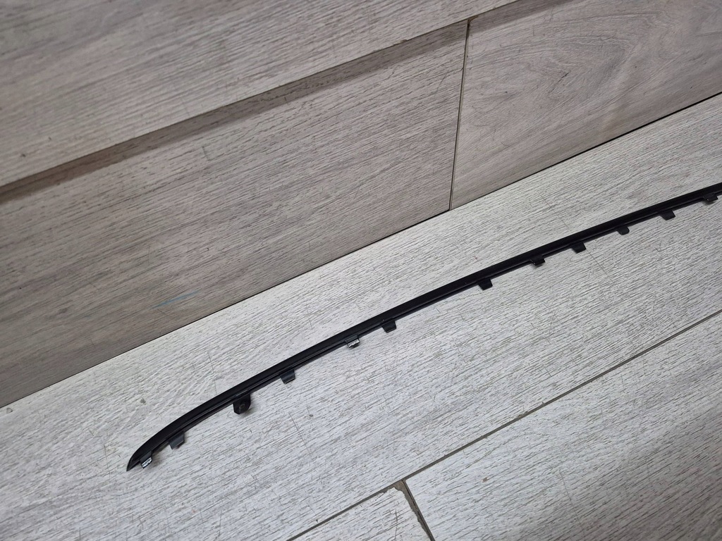 фото №6, 14697. mercedes amg gt молдинг бампер задня a2908856201