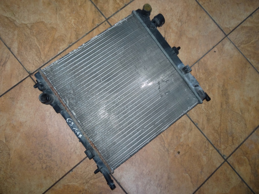 фото №1, Citroen c3 1.4 радіатор води 9638520080