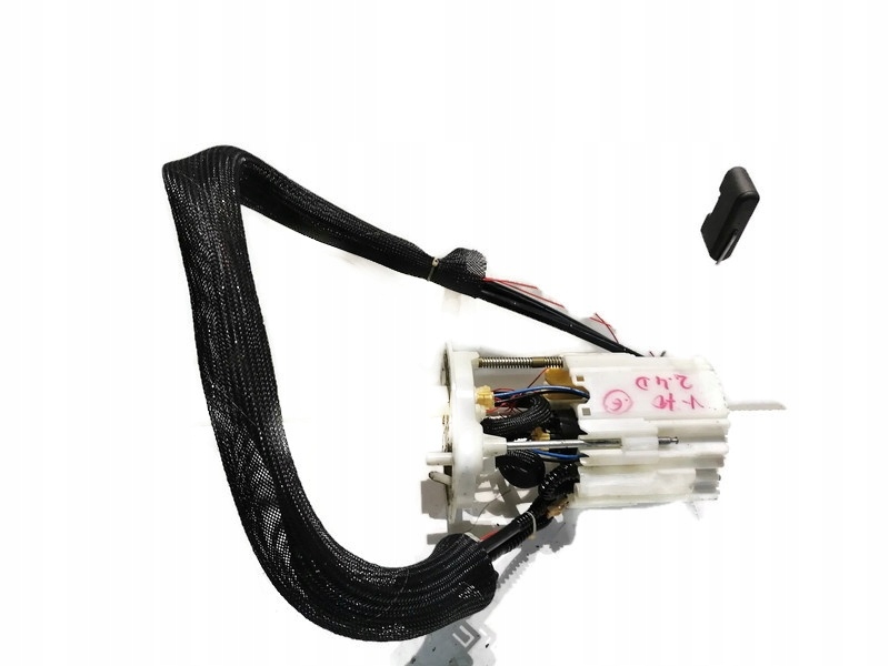 фото №1, Volvo v70 - 2.4 d насос топлива 31274669