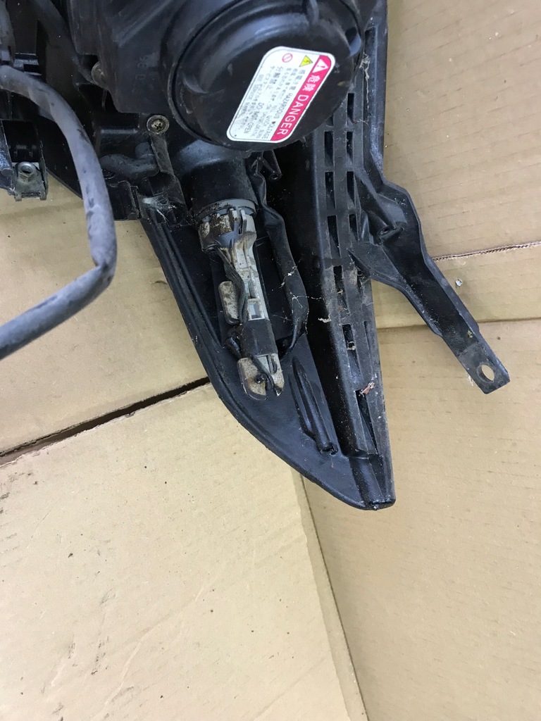 фото №8, Mazda 5 lift sport 08r- лампа права передня перед