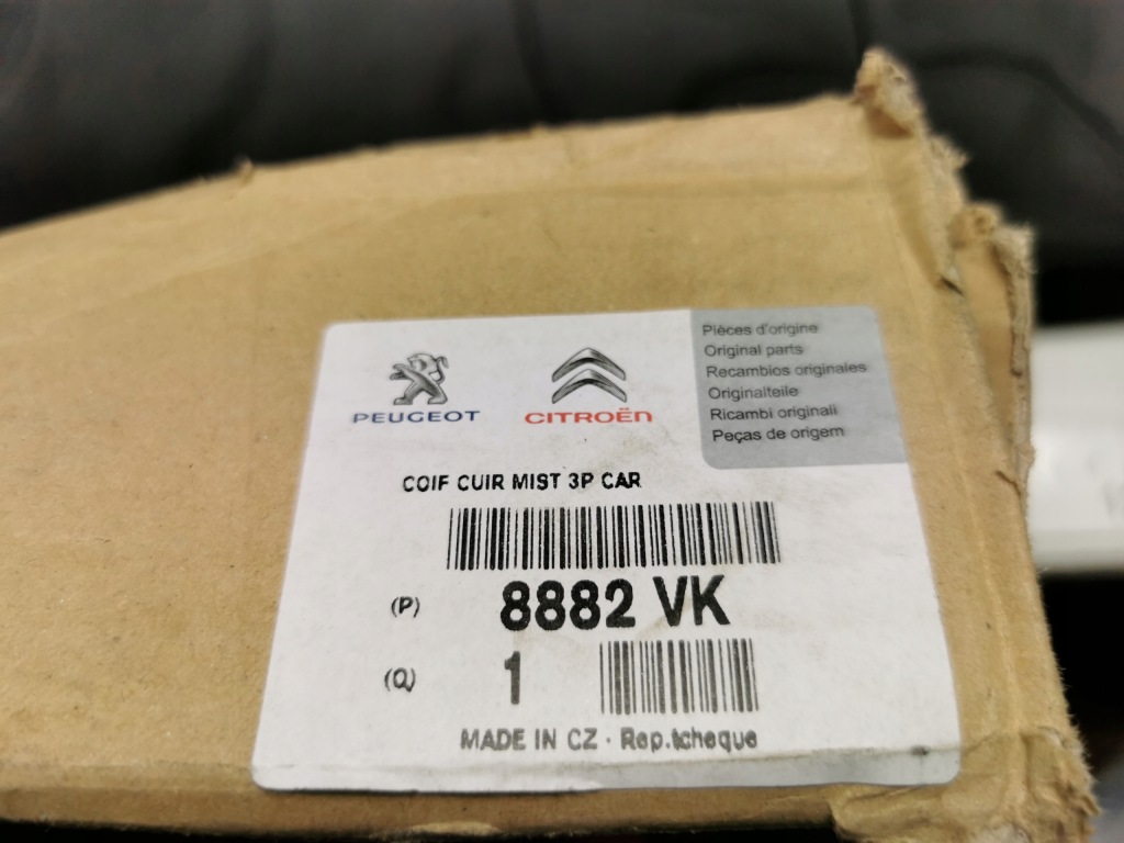 фото №7, Обшивка, сиденье сиденье задняя citroen ds3 оригинальный номер 8882vk 8882 vk