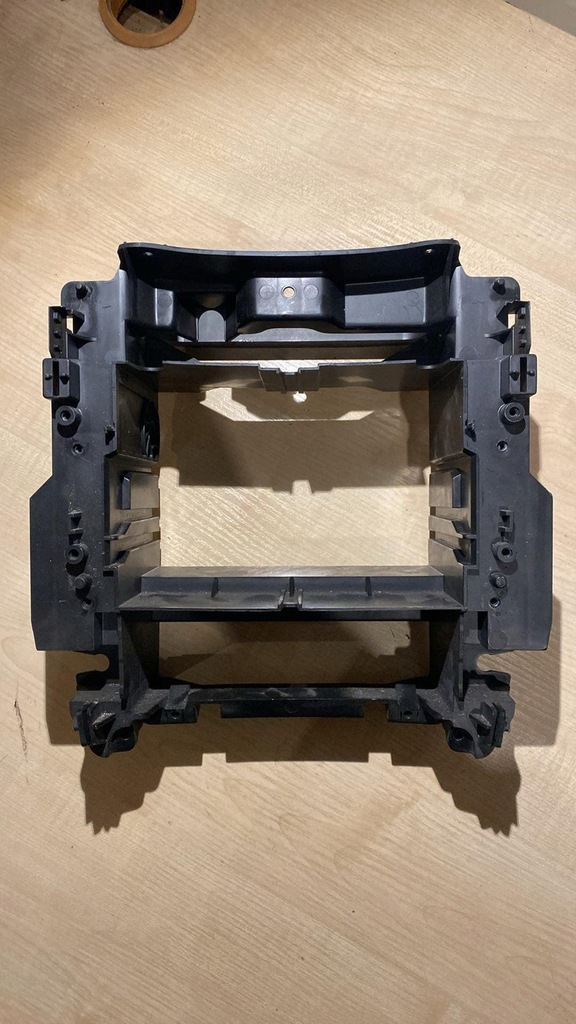 фото №1, Mercedes clk w209 рамка кишеня радіо a2096890016