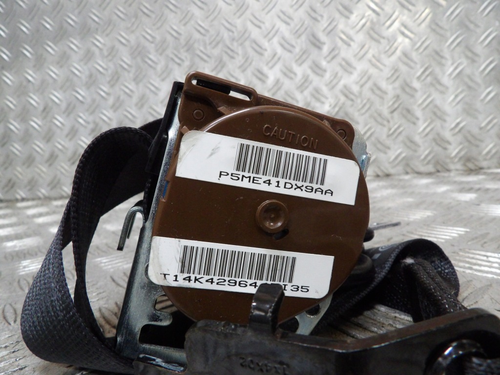 фото №6, Jeep grand cherokee wk2 pas безопасности левый правый задняя 15r.