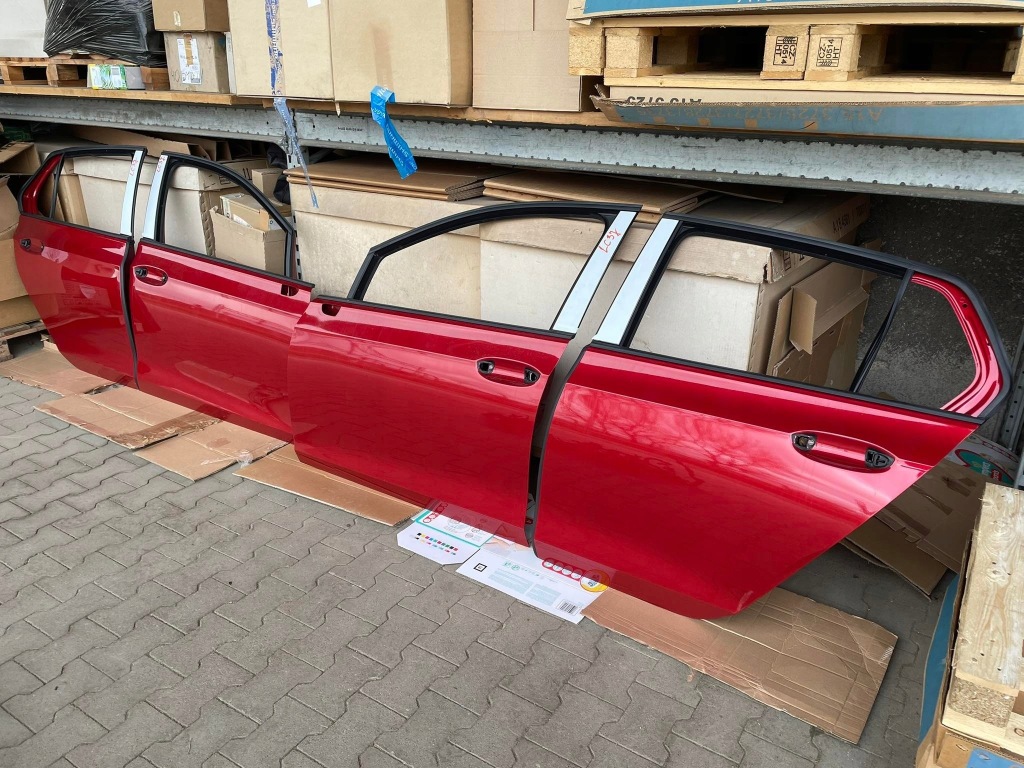 фото №11, Vw golf 8 viii хэтчбек дверь перед задняя lc3j