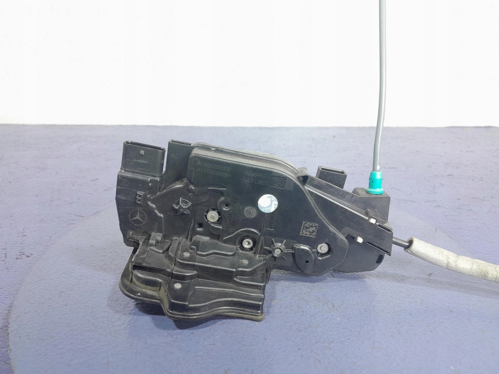Mercedes a-klasa w177 замок дверь перед правый a1770032899 в Украине