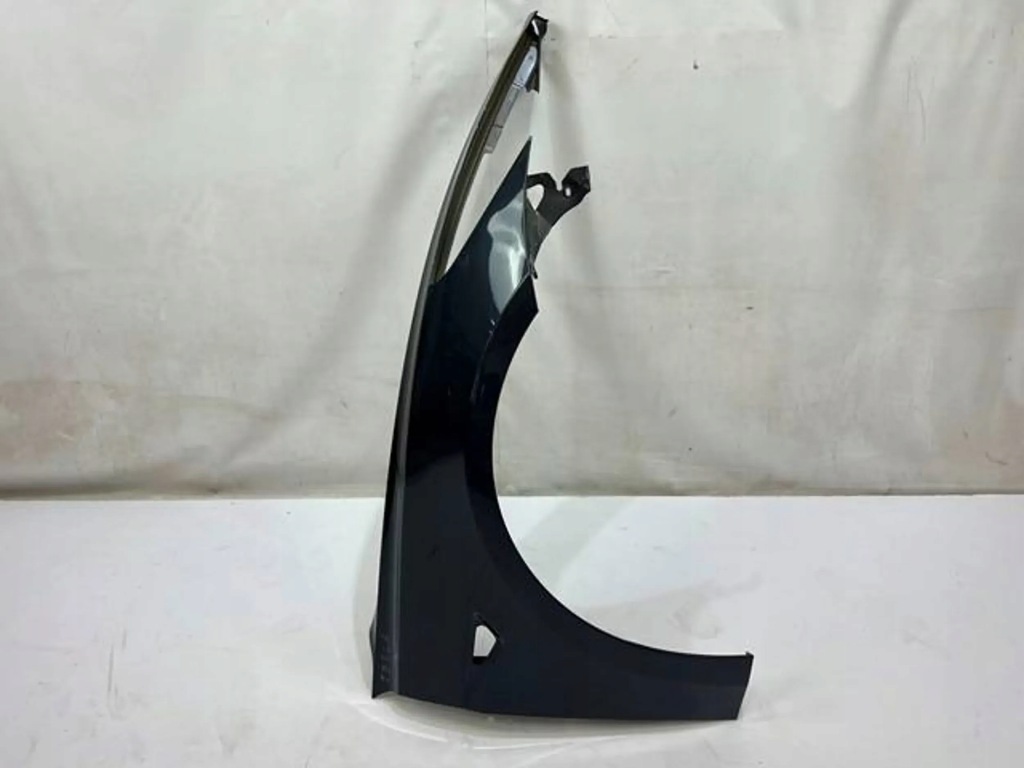 Купити Tesla model 3 крило правий перед передній