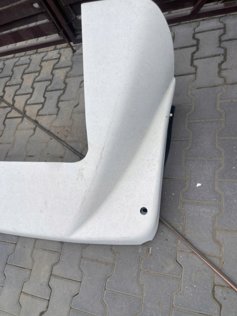 фото №4, Ветровик спойлер крышный iveco daily 99-14rok белый