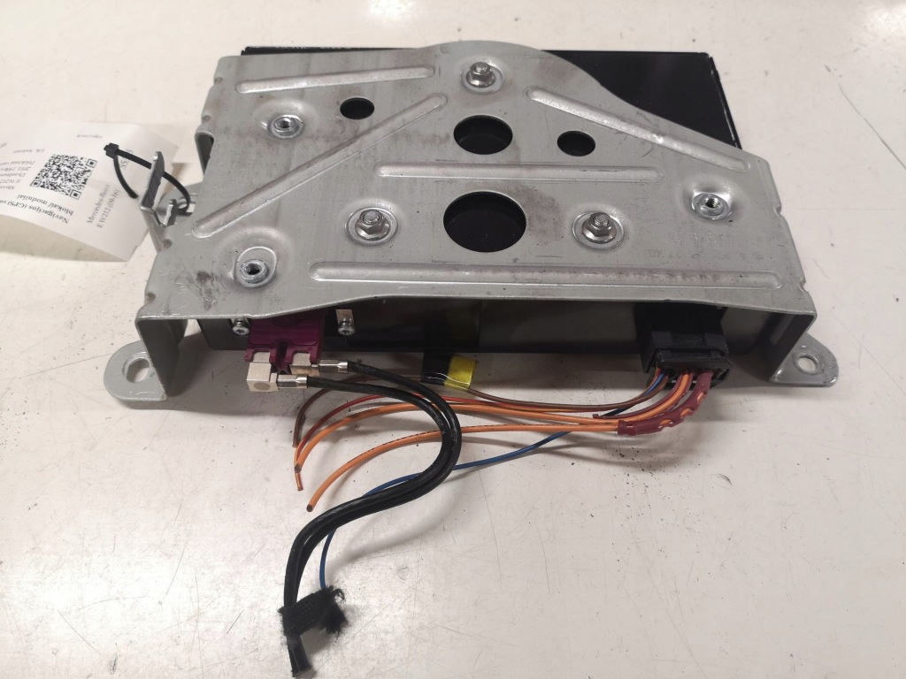 Купити Модуль навігації mercedes-benz e w212 a2048701896