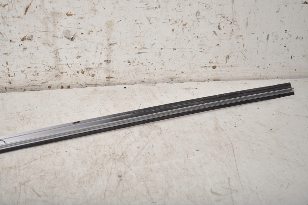 фото №8, Aston martin vanquish i vantage молдинг хром декоративная левая