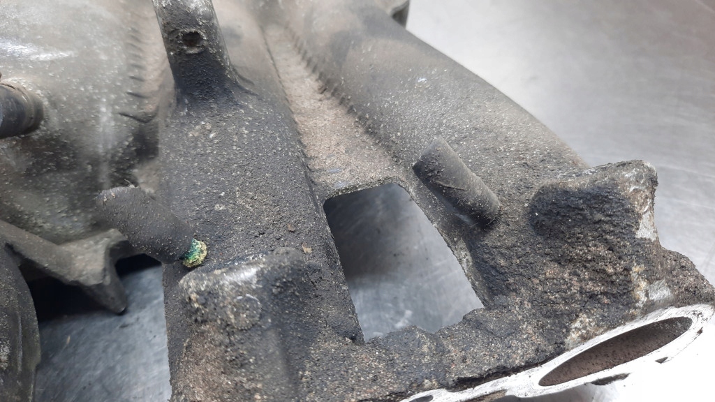 фото №11, Колектор всмоктуючий 09488033 volvo s60 v70 xc70 2.4b + lpg