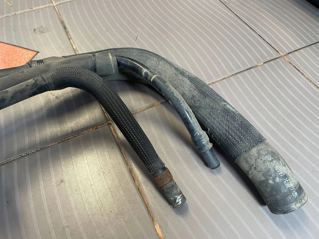 фото №7, Hyundai tucson ii труба заливна горловина пального 1.6 gdi 31030-d7000