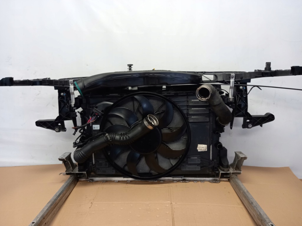 фото №10, Pas передній балка комплект радіатор mercedes gla h247 200d 220d 2476207200