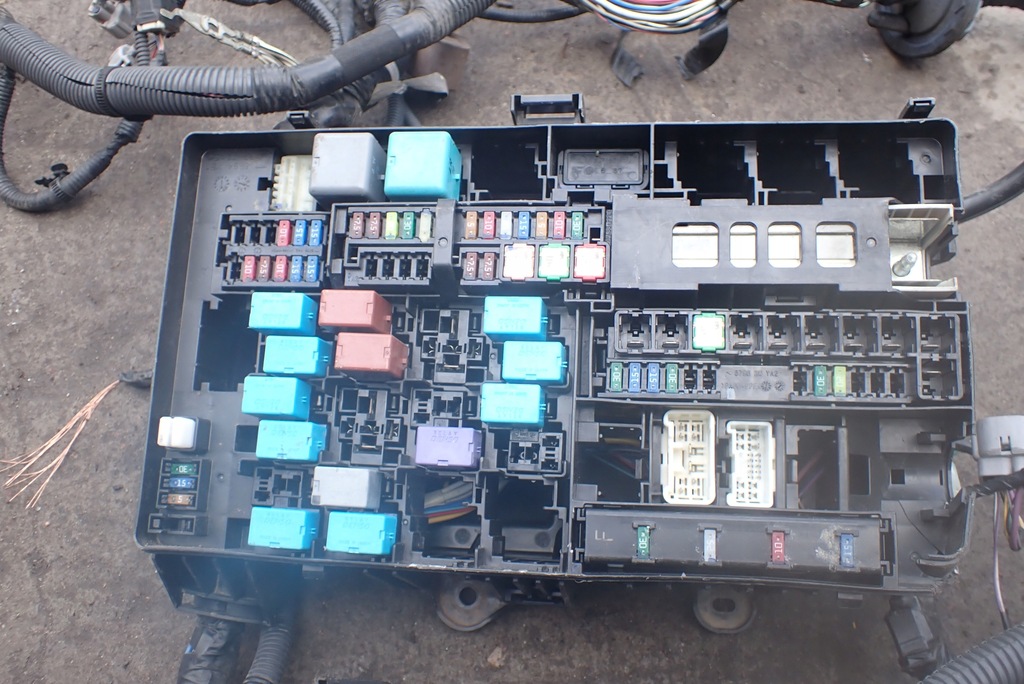 фото №10, Коробка предохранители жгут toyota tundra 5.7 4.6 14-