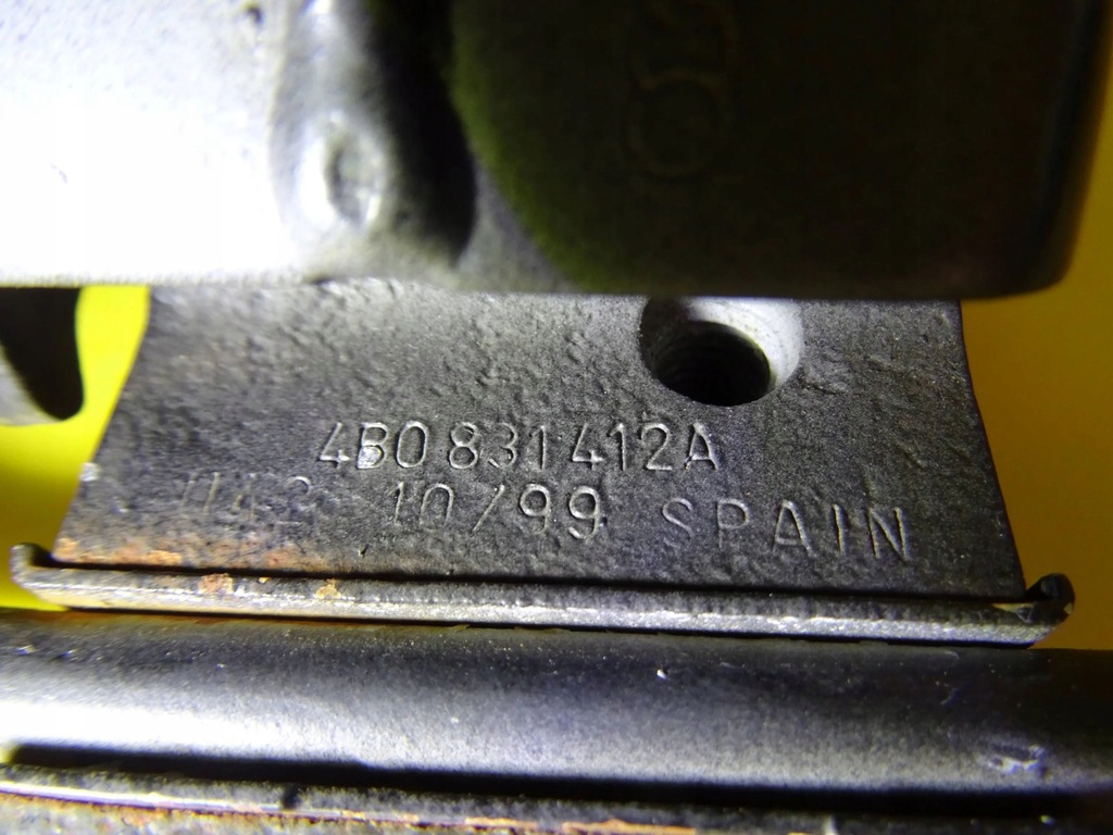 фото №7, Петля петли дверь правый перед комплект vw passat b5 4b0831412a nr10