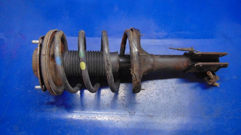 фото №1, Амортизатор левый перед hyundai trajet 2.0crdi