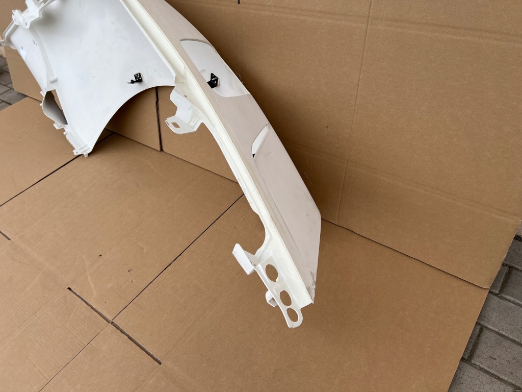 Maserati mc20 cielo крыло  правый  задняя новый оригинал Доставка