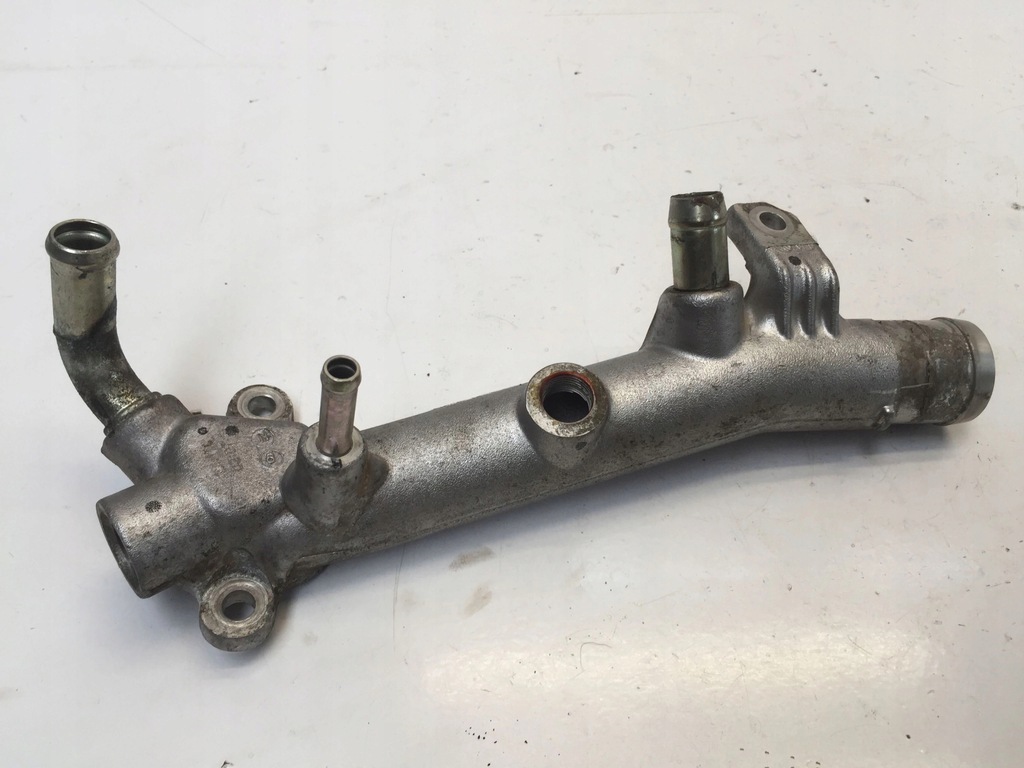 фото №1, Mitsubishi l200 v 2.4 труба шланг wąż wody