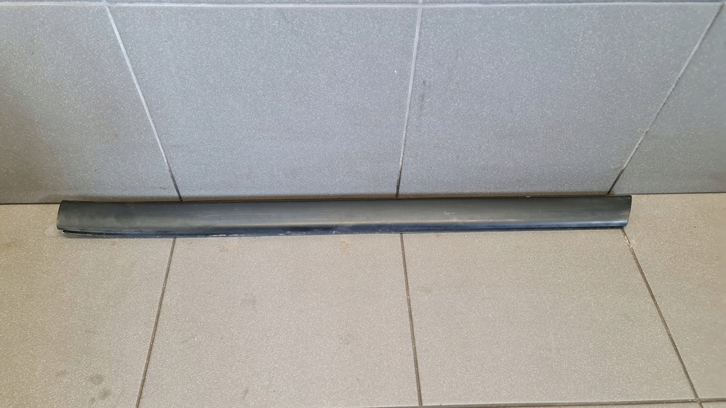 фото №1, Молдинг дверь нижняя правый задняя audi a8 d2