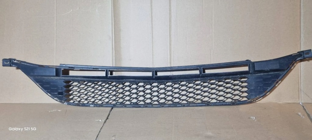 Решітка середня бампера mercedes-benz a w177 amg Доставка