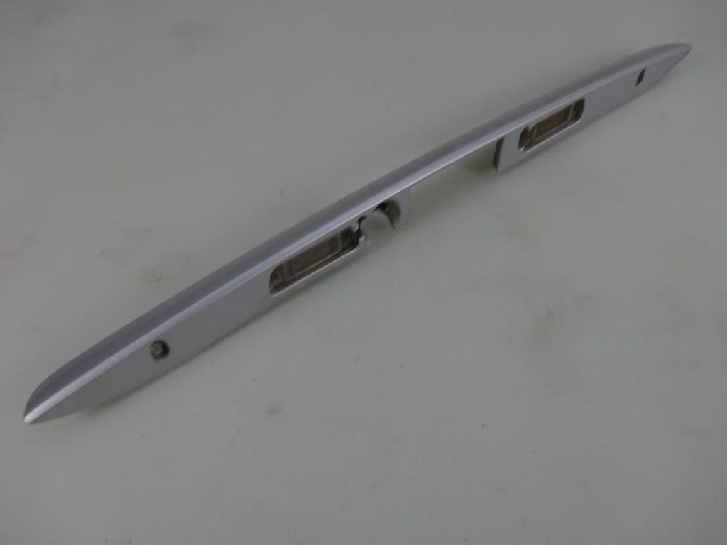 фото №1, Mercedes r170 lift накладка крышки багажника молдинг 744