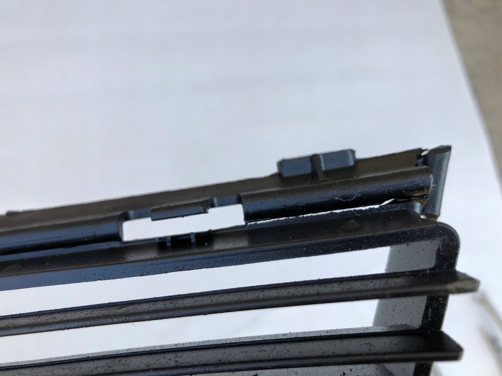 фото №10, Решітка бампера перед 9678059480 peugeot 2008 i