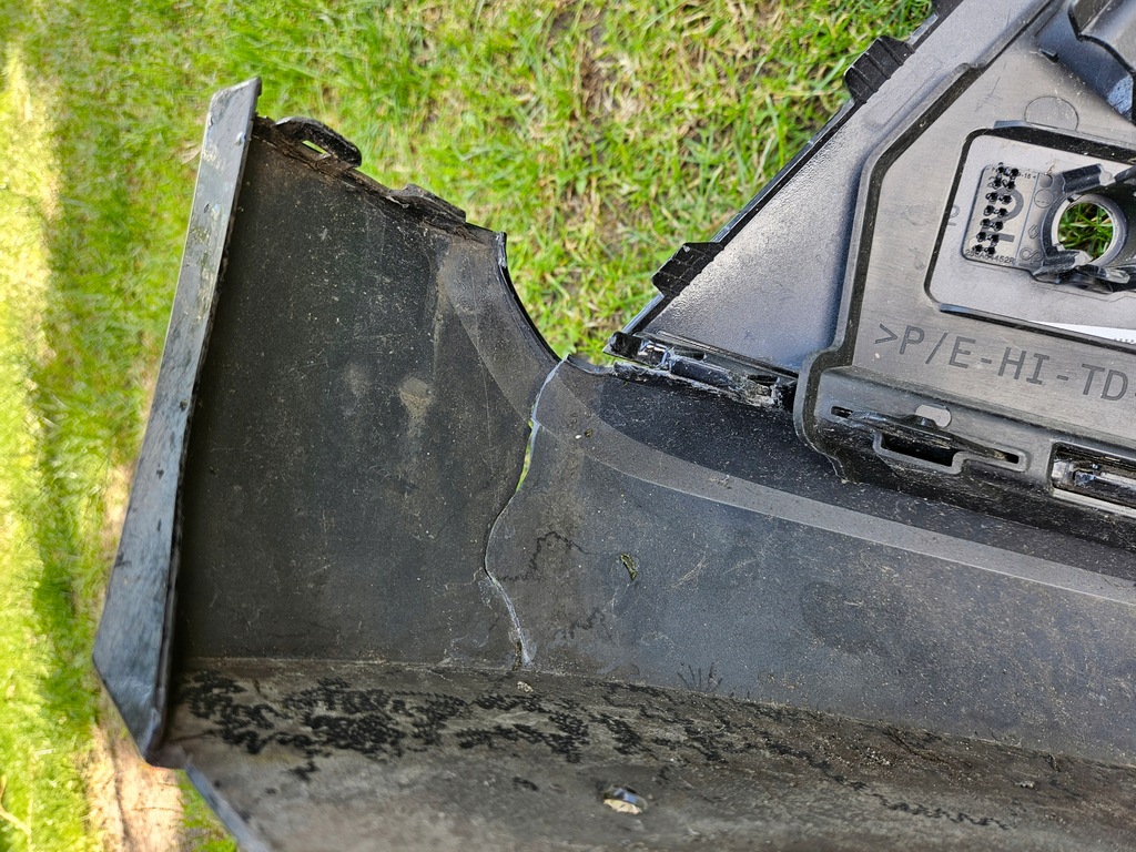 фото №15, Бампер перед renault megane v e-tech