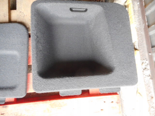 фото №7, Audi a6c6 бардачки багажника