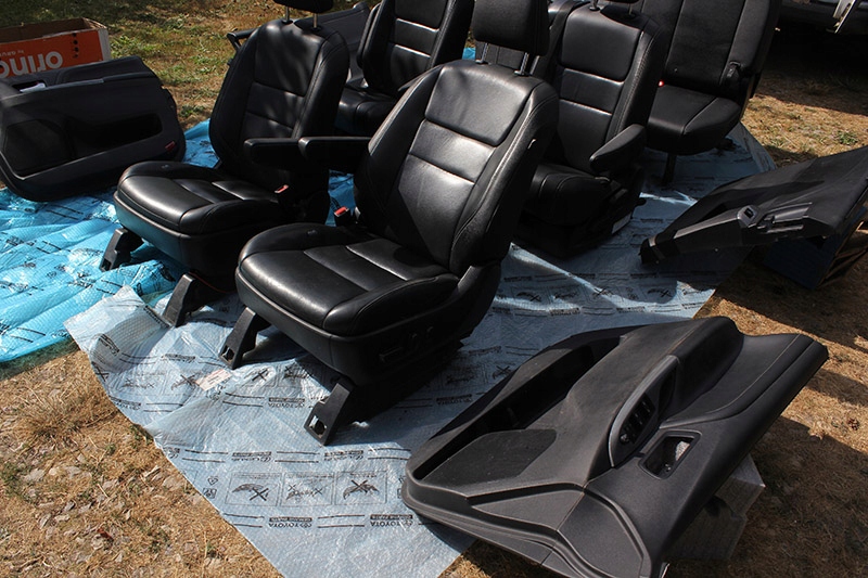 фото №14, Toyota sienna 2016 сиденья комплект кожа czarna igł