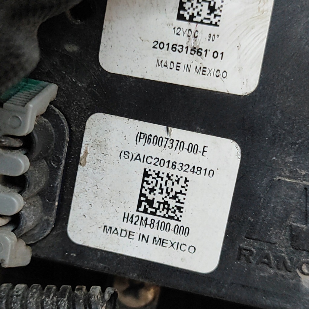 Tesla model x 2020 нагреватель жидкость охлаждающий с Разборки