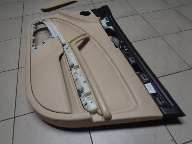 фото №6, Обшивка дверь правый перед vw phaeton кожа