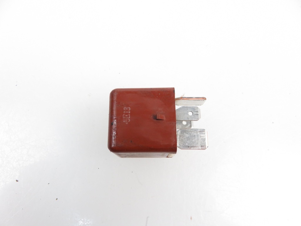 фото №1, Реле toyota corolla _e12_ 9098702016