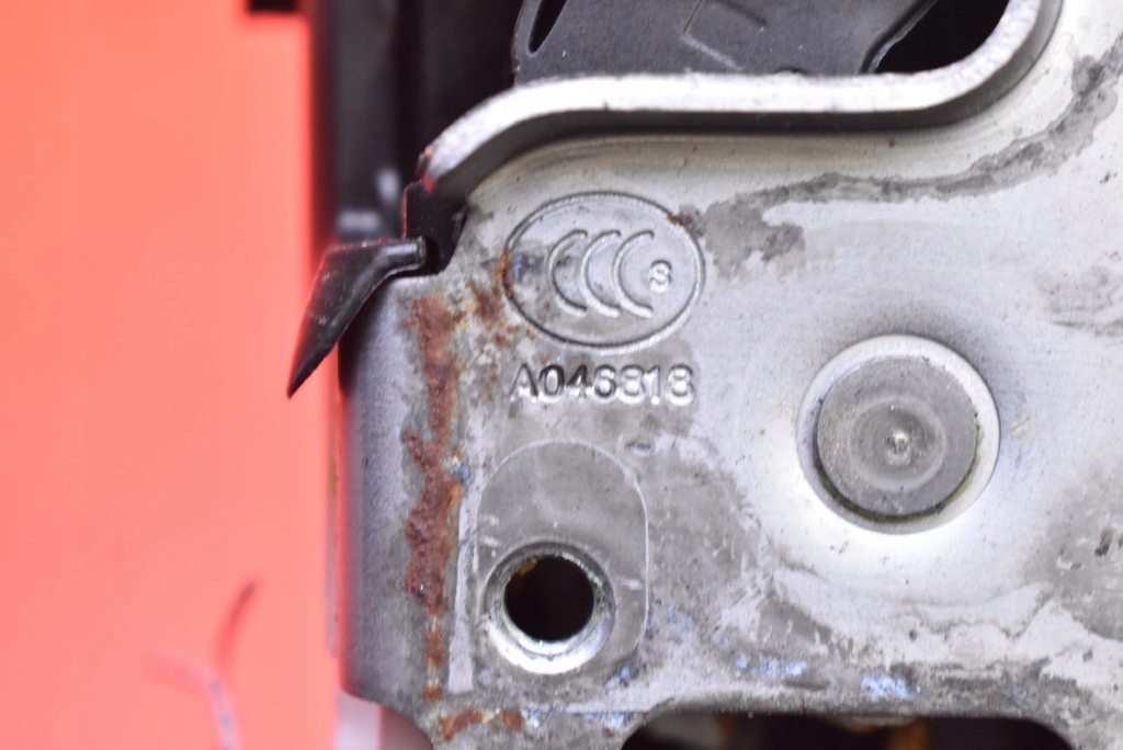 Купить Замок дверь правый перед передний eu 13579523 gp opel astra 4 iv j 5d hb 09-