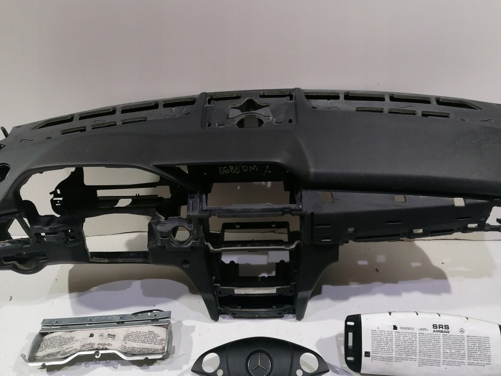 фото №3, Mercedes glk x 204 przed lift приборная панель подушка безопасности ремни