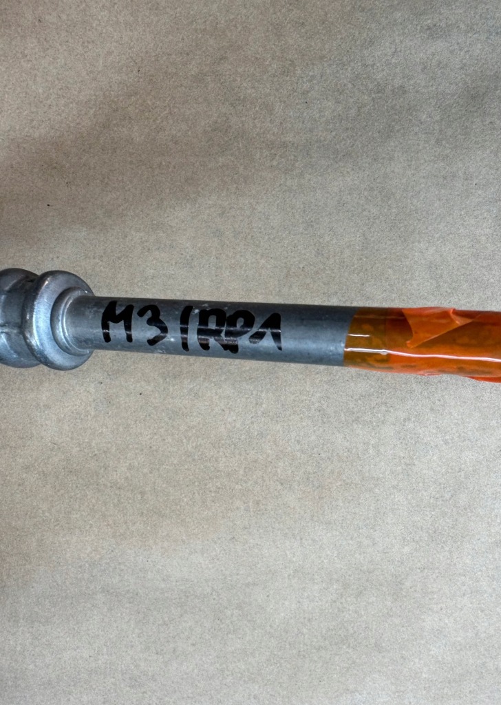 Mercedes cls w218 труба шланг оливи a6421802531 в Україні