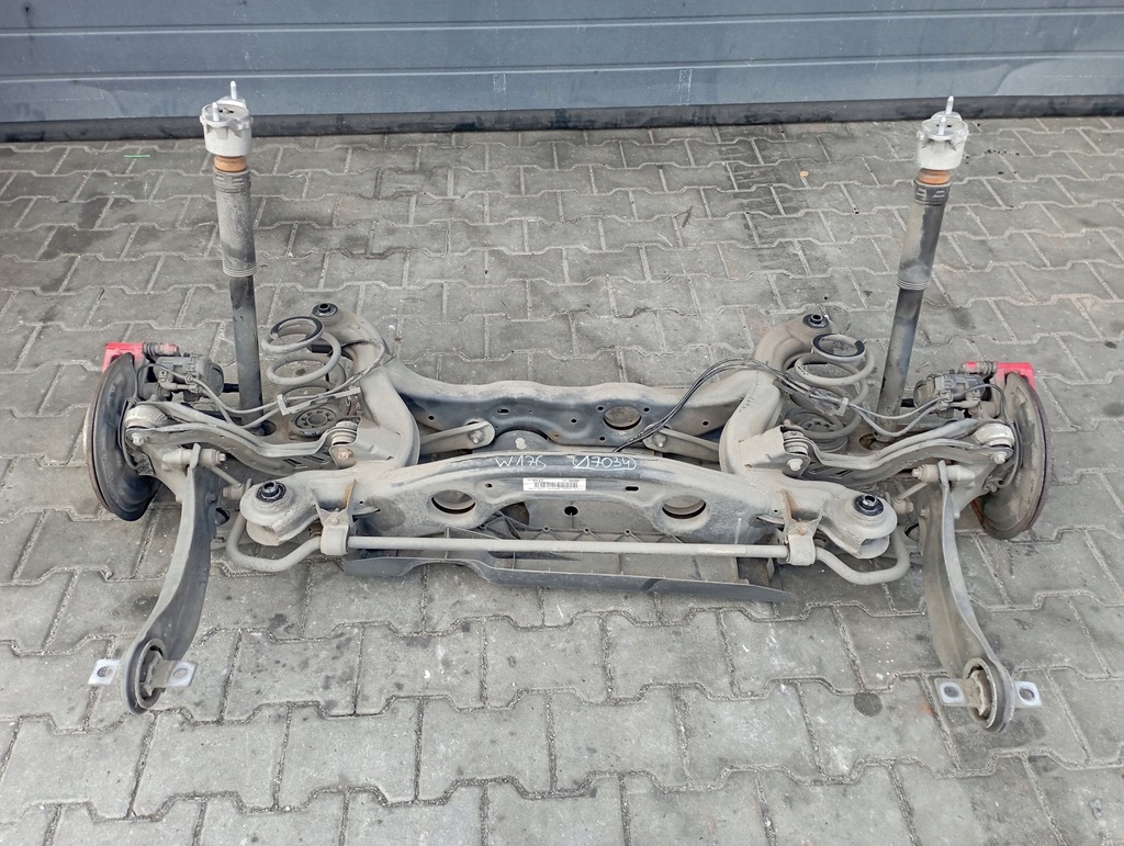 фото №1, Mercedes w176 a klasa підвіска задня задні