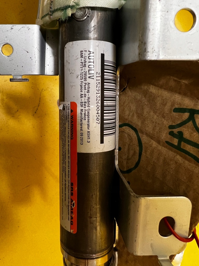 фото №6, Шторка безопасности подушка безопасности правая infiniti q70 m m30d m35h m37