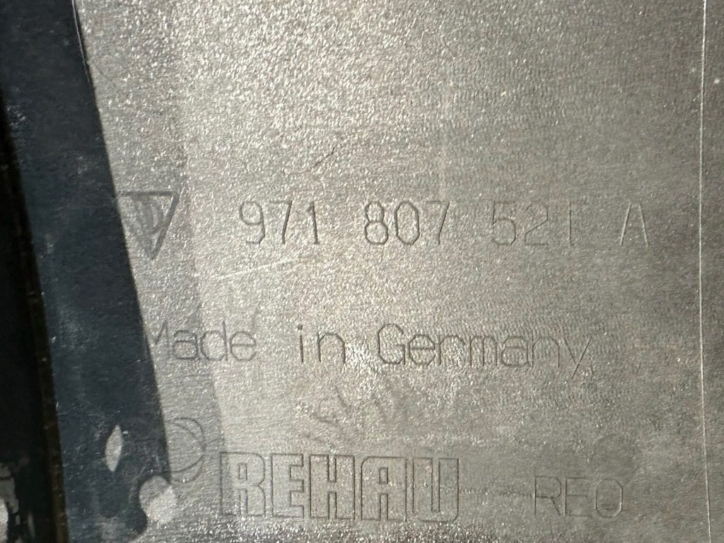 фото №10, Porsche panamera 971 диффузор спойлер накладка 971807521a