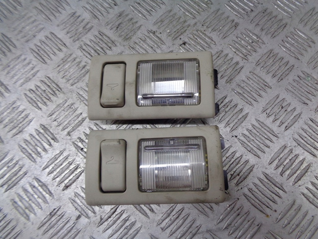 фото №1, Освещение кабины задняя chrysler pacifica