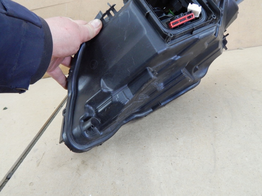 Peugeot 308 3 t10 фара правый перед правый  передняя full led 9851673580 Оригинал