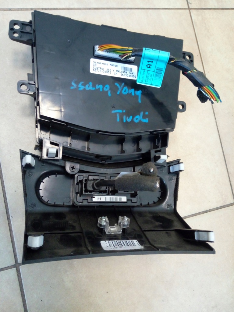 фото №8, Панель кондиціонера ssangyong tivoli xlv 68710-35001 oryg.