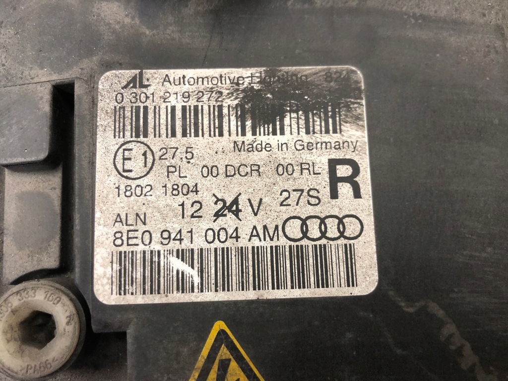 фото №7, Лампа правий перед ксенон audi a4 b7 8e0941004am