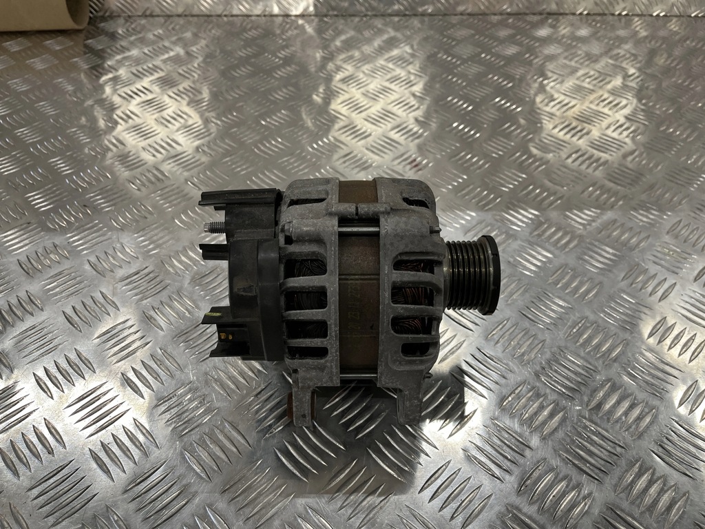 фото №1, Генератор renault captur ii 19- 1.3 tce