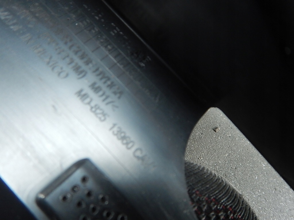 Усилитель решетка абсорбер ford mustang mach e lj8b-17e778-ae Оригинал